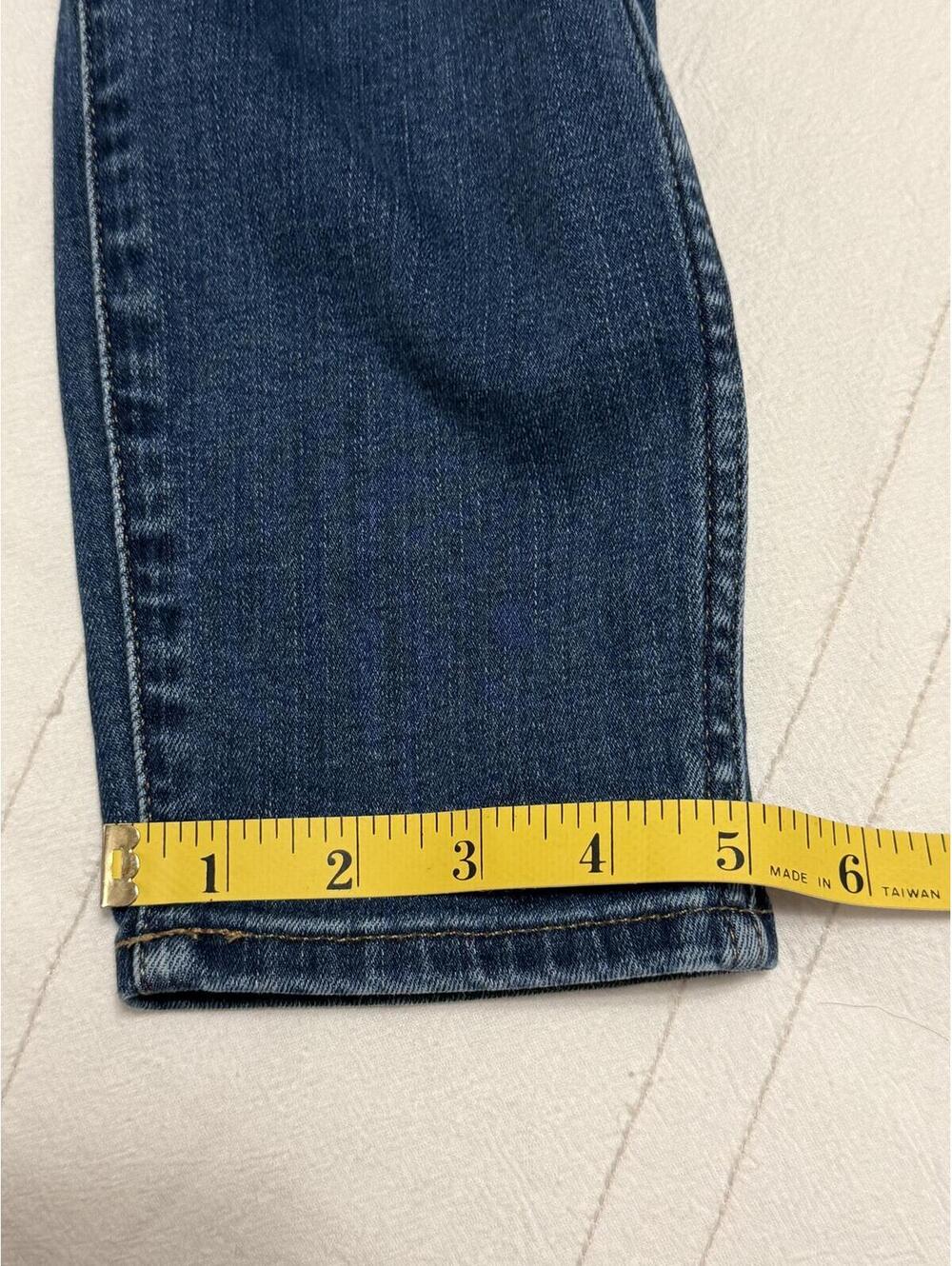 Madewell 10" Roadtripper Skinny Jeans | Size 30 | Medium Wash - Picture 7 of 7